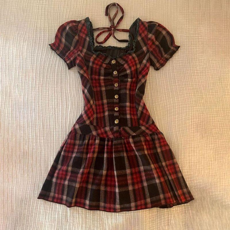 Special-Interest Design Retro Plaid Square Collar Lace up Short Sleeve Dress Women's Summer 2025 New Arrival Tight Waist Slim Looking Skirt
