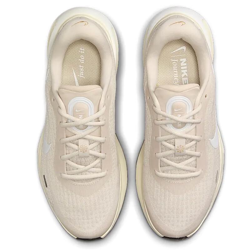 Nike Women's Journey Run Running Shoes