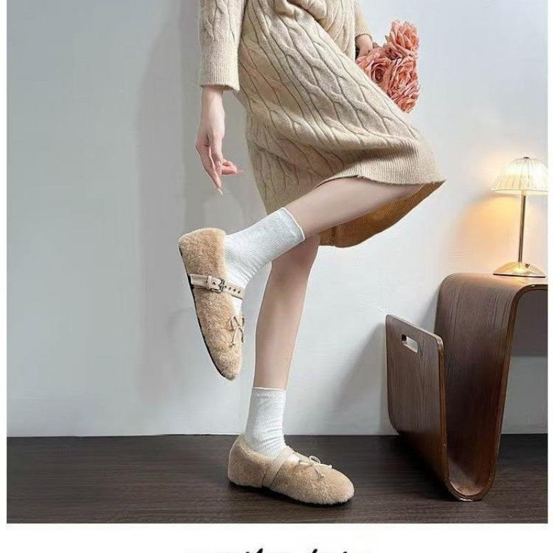 Winter New Flat Shoes Women's Fashion Round Head Shallow Mouth Butterfly Rivets Soft Sole Non-slip Low Top Shoes