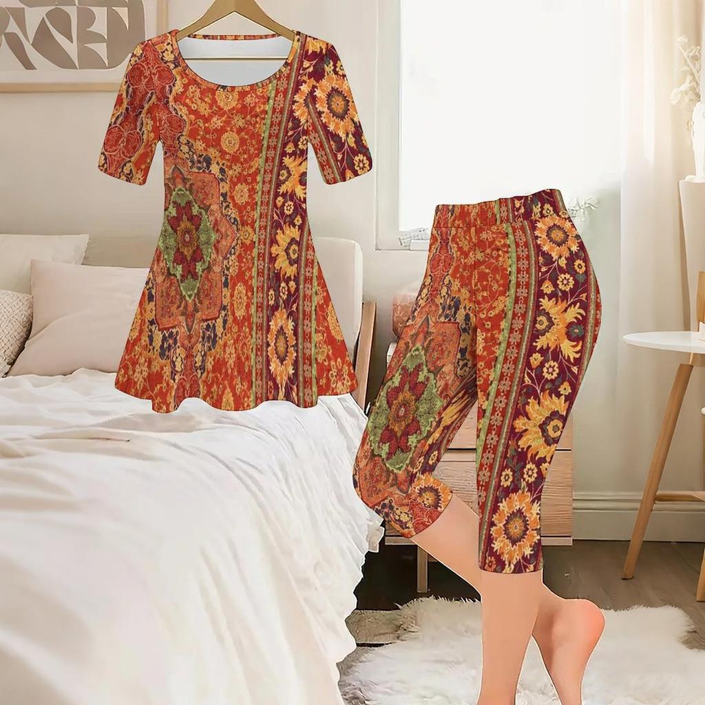 Women Plus Size Printed Two Piece Set Round Neck Short Sleeve Flared Top Capri Pants