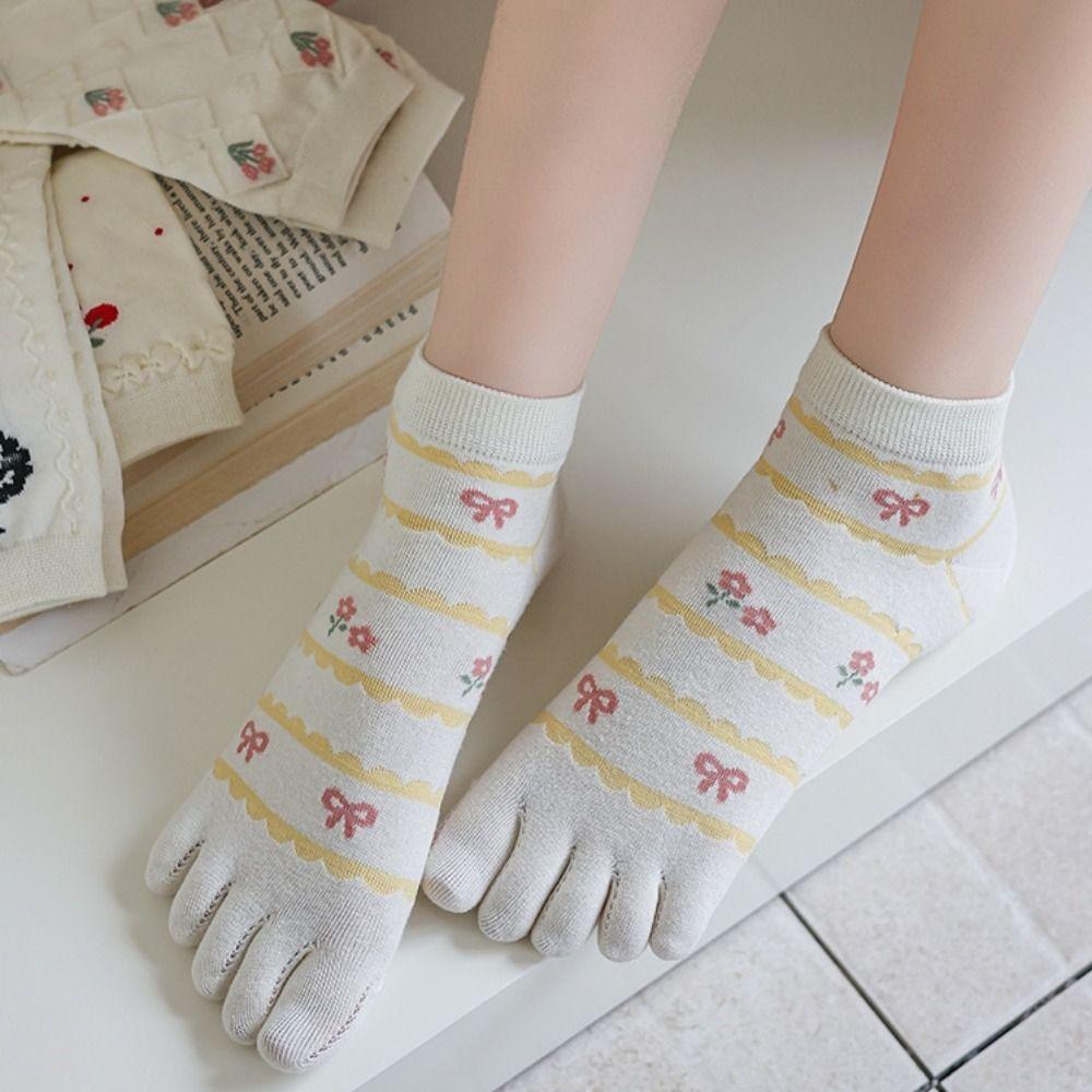 2Pairs Flower Bow Cotton Toe Socks Heart Boat Tube Socks Women Fashion Toe Separated Socks Daily