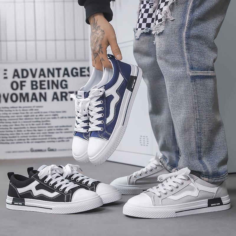 2025 Men Casual Platform Sneakes LaceUp Trainers Student Sneakes Mens Vulcanized Shoes Tennis Sneakers