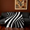 Black and White Twisted Stripes Blanket Super Warm Comfortable Plush Throw Blanket Child Home Sofa Bedroom Gift