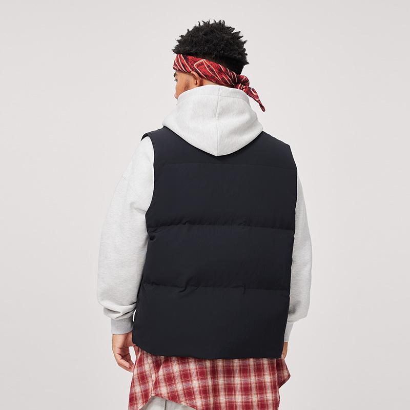 Li-Ning Anti-Water Comfortable Versatile Casual Stand Collar Letter Print Simple Winter Vest Men vests Black AMRU013-1