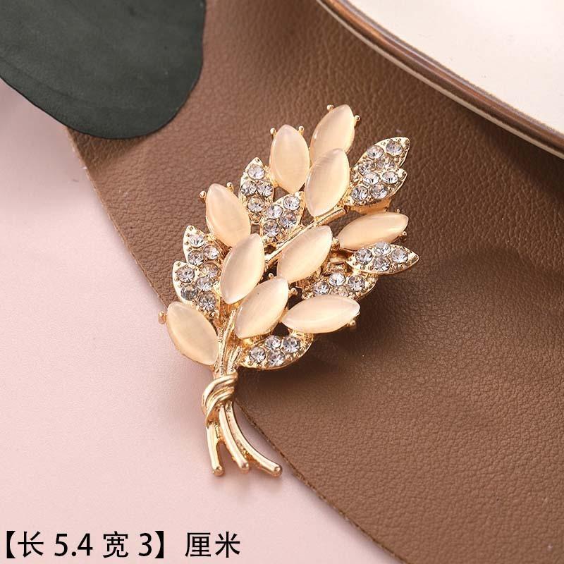 Brooch Premium Niche Accessories Versatile Creative Women's Collar Pin Diamond Anti-light Temperament Corsage