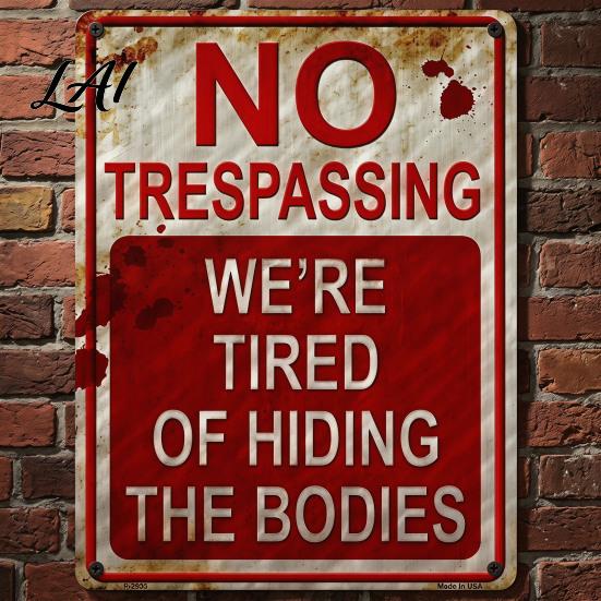 Vintage Wall Sign No Trespassing Metal Sign Rusty Warning Art Plaque Man Cave Tin Decoration for Home Bar Bathroom Bedroom Easy Hang Decor