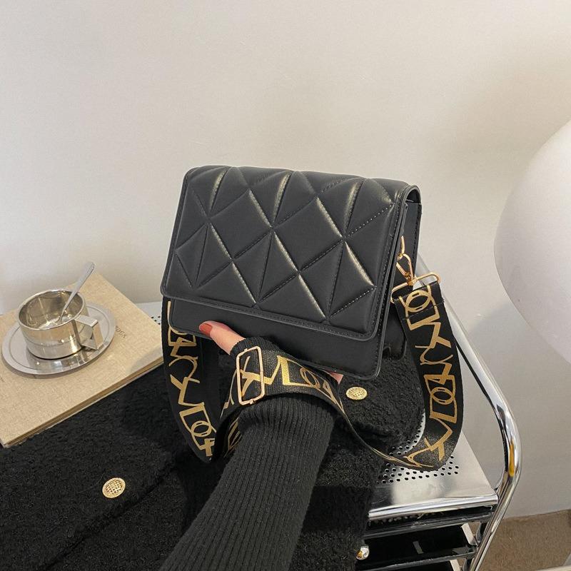Fashi embossed flap women's crossbody bag, mini handbag, luxury square shoulder bag, plaid casual bag, waist bag