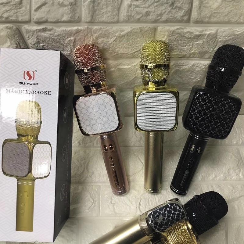 Handheld Bluetooth Karaoke Microphone 1Pcs Wireless Built-in Sound Card Portable Mic for Phone Family Singing Entertainment Gift