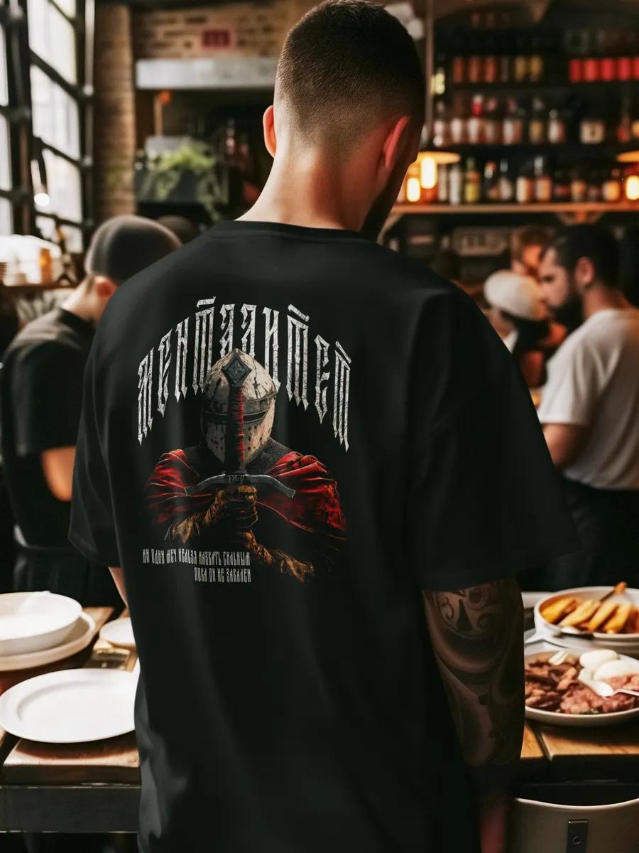 Oversized T-shirt with knight warrior print on the back 3XL
