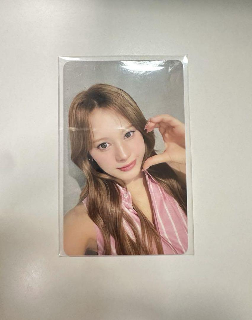

[USED] Niziu Nina Hong Kong performance limited admission trading card