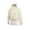 Nike Sportkleding Logo Oversized Korte Geweven Jas met Lange Mouwen Damesjassen Licht-Khaki IF0614-229