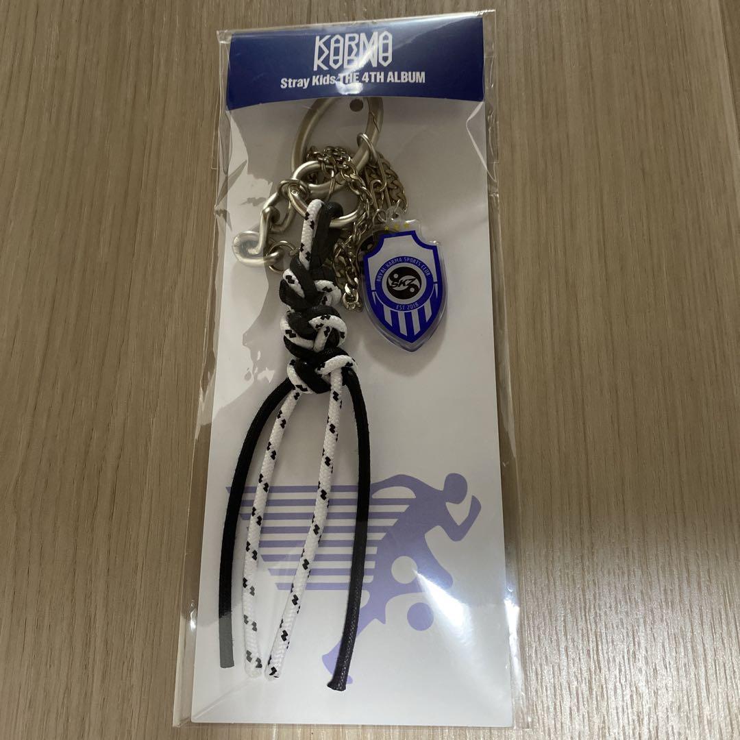 

[USED] straykids KARMA Pop-up Ceremony Metal Key Ring