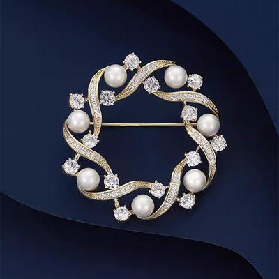 Temperamentvolle Perlenringbrosche, hochwertige, mit Diamanten besetzte Corsage-Nische für Damen, Premium-Design, Anstecknadel, Anzugzubehör