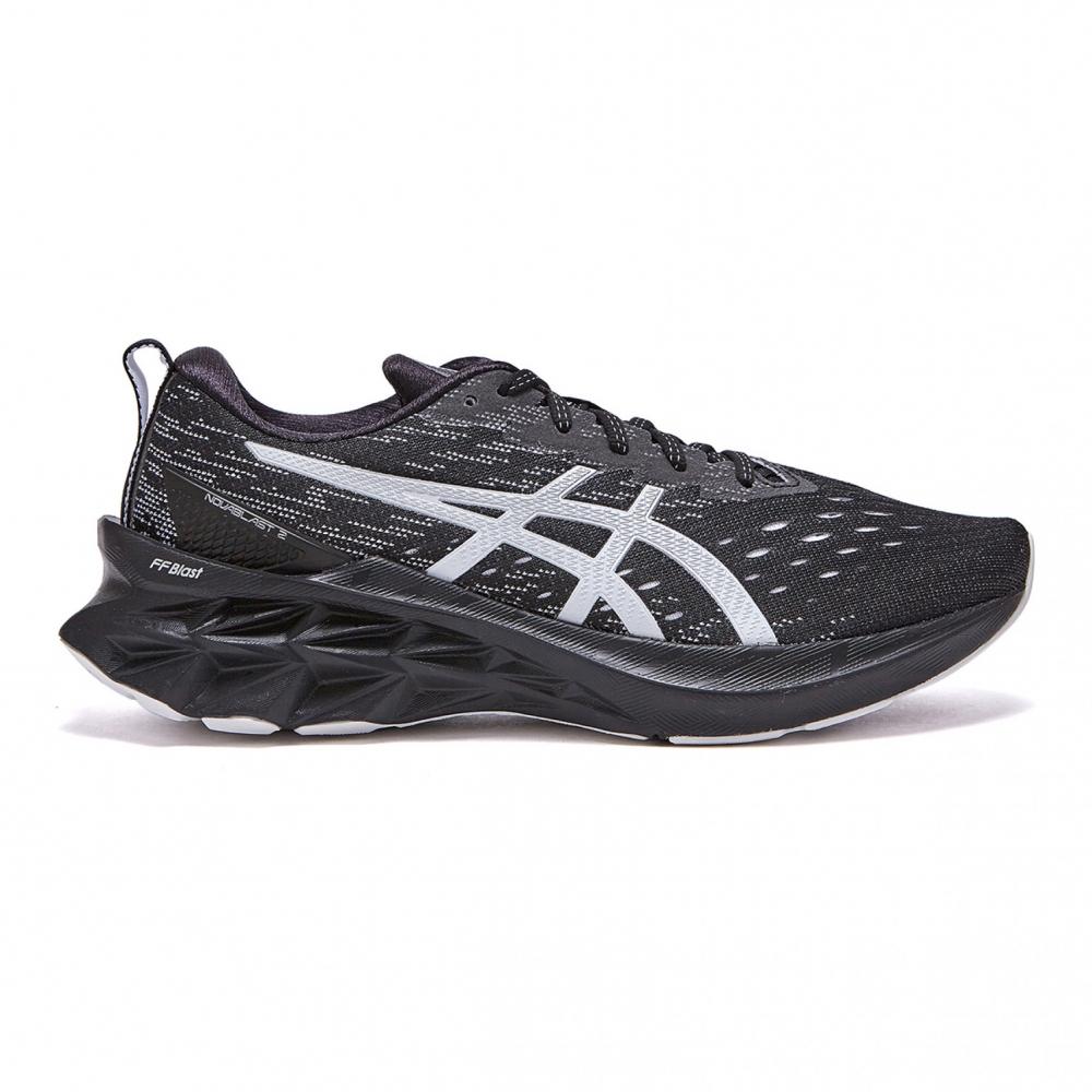 

ASICS Novablast 2 Черный