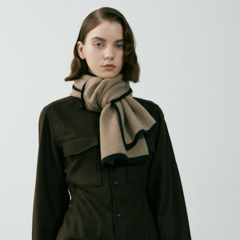Designer Style High-end Color Matching Knitted Warm Scarf Women's Winter with Soft Small Scarf Temperament Style