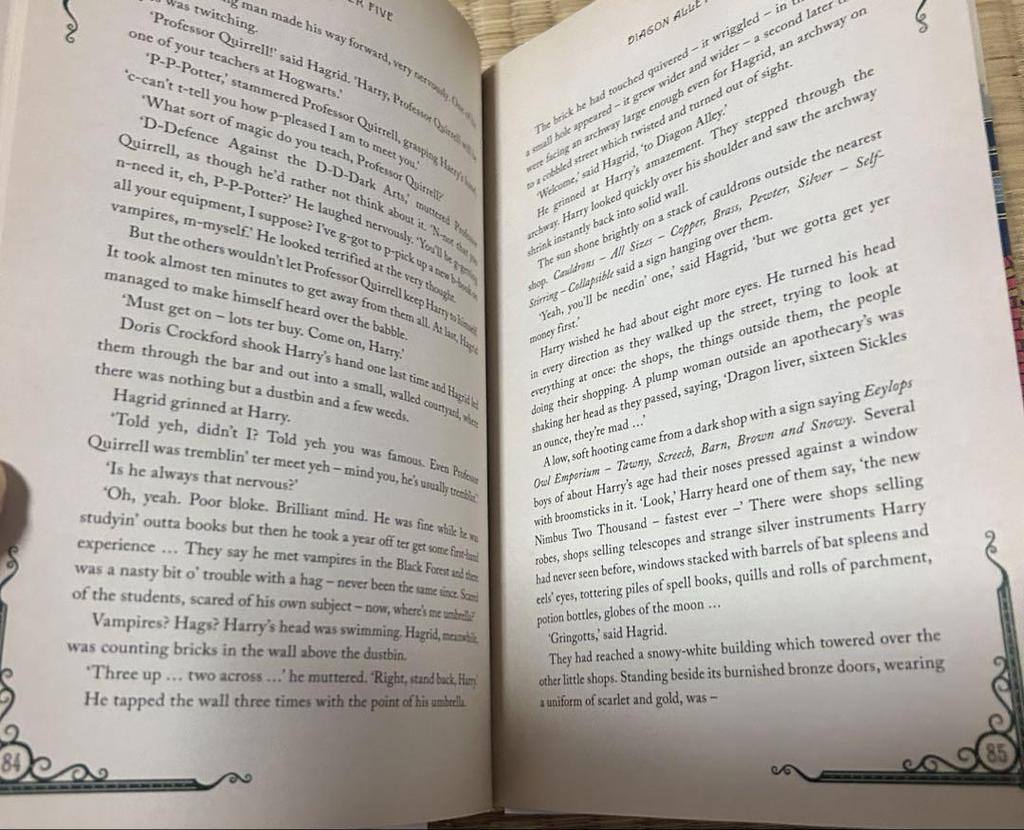 [USED] Harry Potter & Philosopher Stone Harry Potter