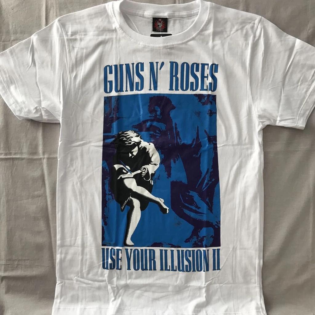 Guns N' Roses Band T-Shirt Brand New Size L Axl Rose Slash Rock Japan Import