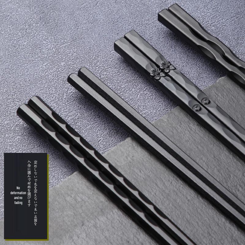 Creative Guangkuai Alloy Tableware: Stylish Non-Bamboo, Non-Steel Chopsticks for Hotel and Home Use.