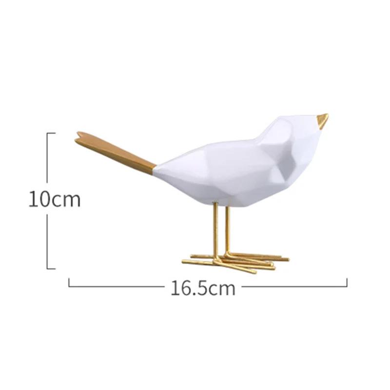 Resin Cute Bird Figurine European Ornaments Geometric Origami Animal Statue Home Office Bird Sculpture Abstract Home Decor