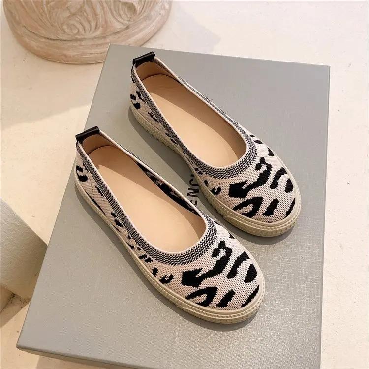 Fashion Round Toe Mesh 3cm Thick Bottom Female Leisure Loafers Women's Slip-on Soft Bottom Breathable Lazy People Fisherman Shoes
