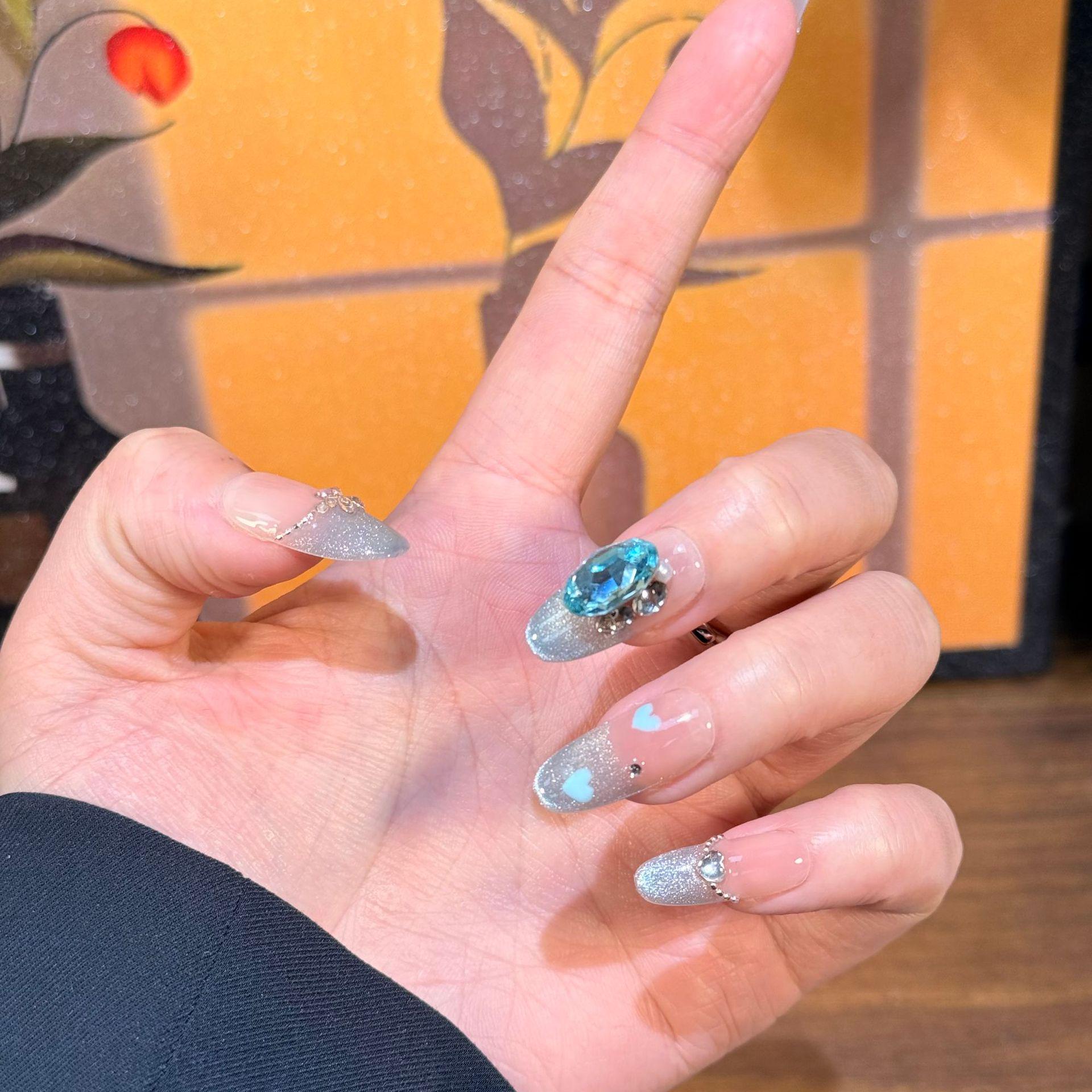 

Светло-голубые наклейки для ногтей «кошачий глаз» для французского маникюра, с дизайном «бриллиант голубиного яйца»