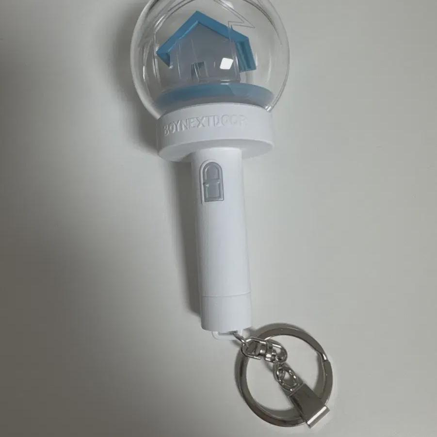 

BOYNEXTDOOR Брелок-лайтстик