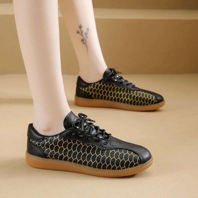 2025 Casual Beef Tendon Sole Training Shoes for Women Couples To Wear White Shoes Flat Sole Soft Sports Shoes Zapatos De Mujer