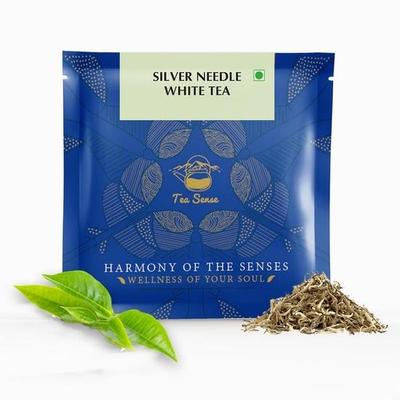 TEA SENSE Gümüş İğne Beyaz Çay | 15 Adet | Mühürlü Poşetlerde Piramit Çay Poşetleri | Premium Organik Lüks Çay | Tekrar Demlenebilir