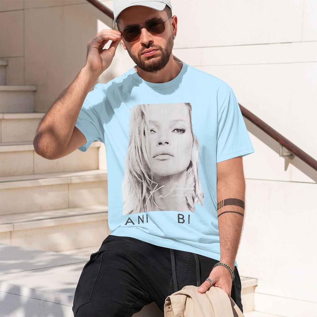 Casual Style Unisexs TShirt With Portrait And Text Design For Everyday Wear In Spring And Summer Perfect Gift For Fashion Lovers