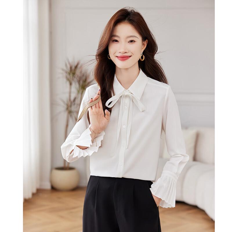 La Chapelle Women's Minimalist Flare Sleeve Polo Shirt