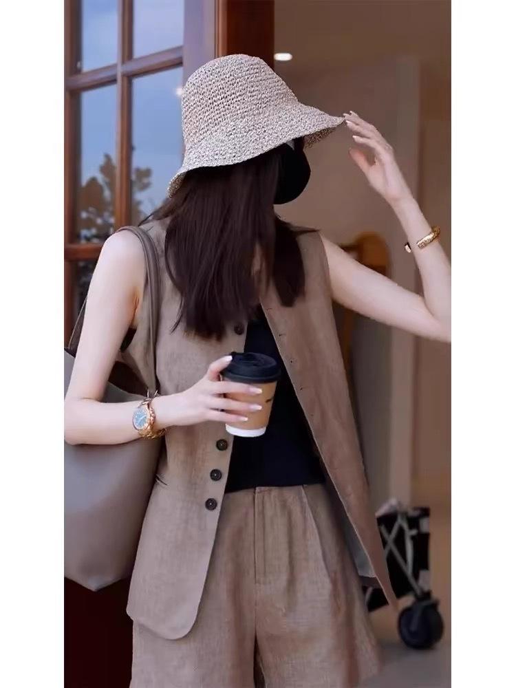 2024 Summer Women's Luxury Minimalist Linen Vest and Shorts Set