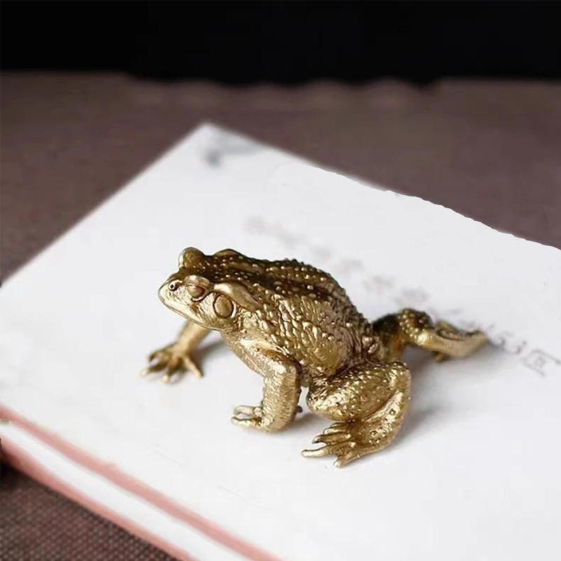 Feng Shui Copper Fortune Pocket Money Toad Brass Figurine Indoor Outdoor Decor Statue No Electricity Required