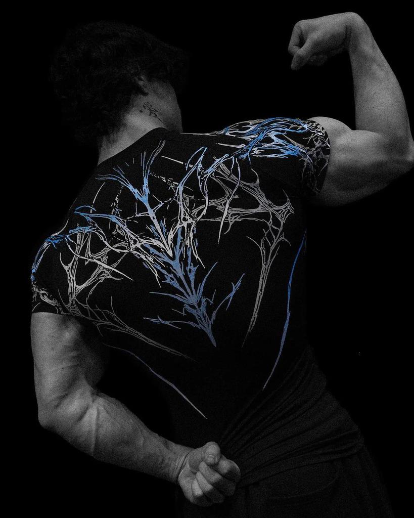 Tricou Fitness Breathedivinity pentru Bărbați cu Uscare Rapidă - Respirabil, Elasticitate Ridicată, Mânecă Scurtă, Compresie.