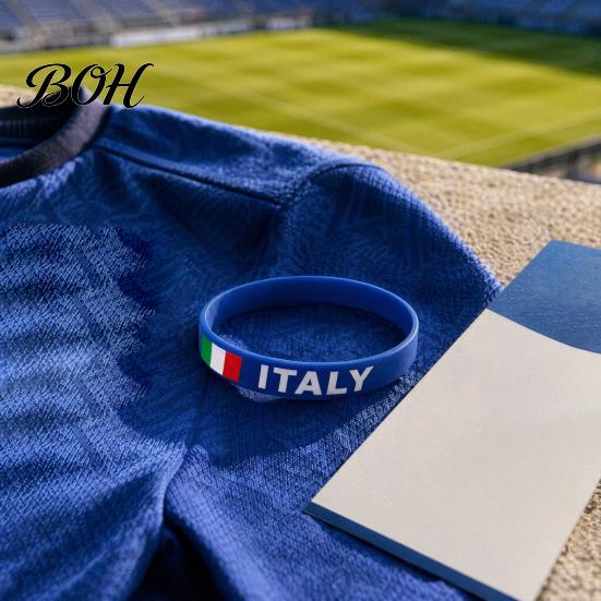 Kids And Adult Wristband Soccer Silicone Bracelet, National Flags Adjustable Wristbands with Breathable Band Snap Buckle for Sports Events,