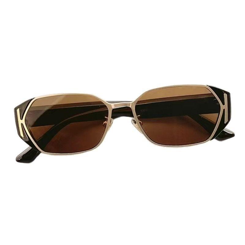 Unisex Stylish Black & Golden Rimless Fashion Glasses - Lightweight Metal & Acetate Frame Perfect for Music Festivals