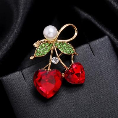 1 Stück schicke Kirschmond-Brosche für Damen Mädchen Exquisite Kirschfrucht-Pins Schmuck Trendige Accessoires Geburtstagsgeschenke
