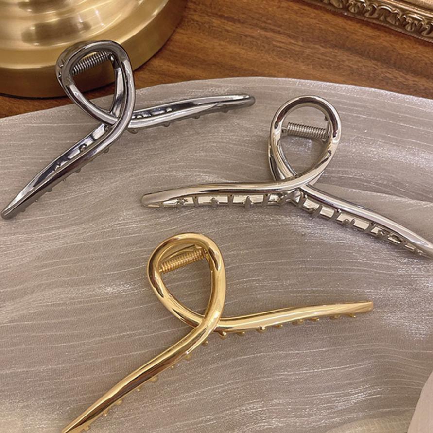 Elegant Gold Silver Hollow Geometric Metal Hair Claw For Women Long Thick Hair Holder Hair Claw Clip Fashion Hair Accessories