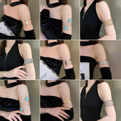 Manchette Tendance Européenne-Américaine Ouverte: Bracelet Design de Niche avec Personnalité et Style
