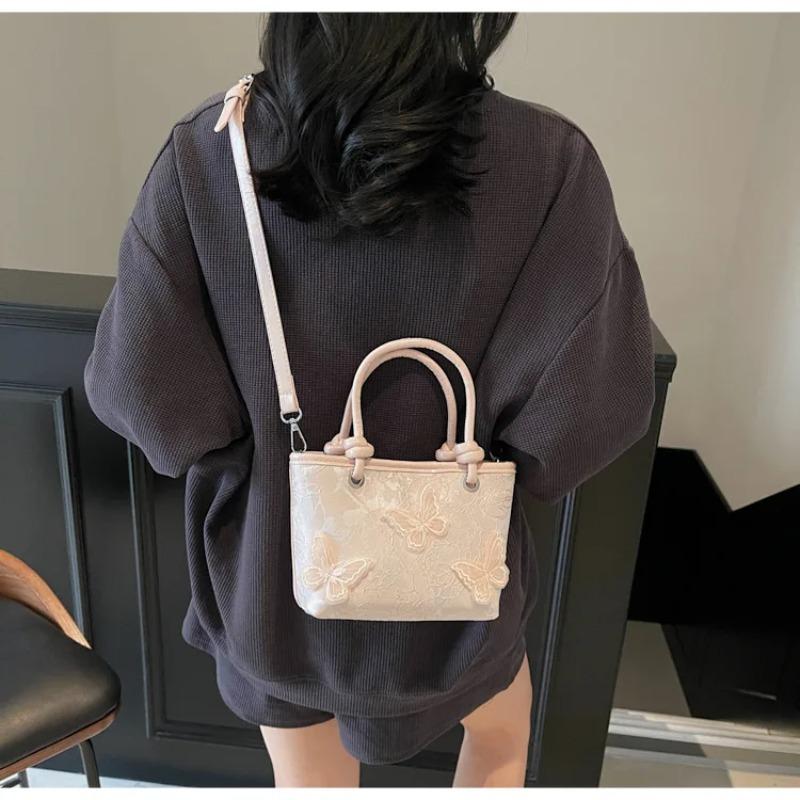 Elegant Embroidery 3D Butterfly Shoulder Bags for Women Versatile Ladies Crossbody Bag Daily Girls Bucket Handbags Small Tote