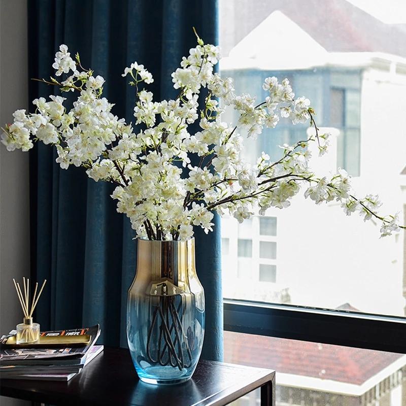109cm Kunstige Kirsebærblomst Silke Blomster Falsk Lang Gren Sakura Plomme Bukett for Bryllupsfest Hjem Rom Vase Dekorasjon