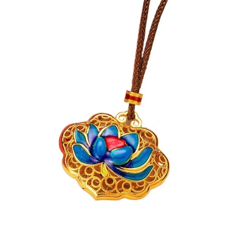 Butterfly Flower Pendant Necklace Hollow Collarbone Chain Chinese Style Necklace  Thailand