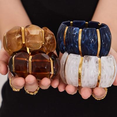 18K Gold-Plated Dopamine Resin Bracelet: European & American Light Luxury Fashion, Versatile Wide Band Elastic Design.