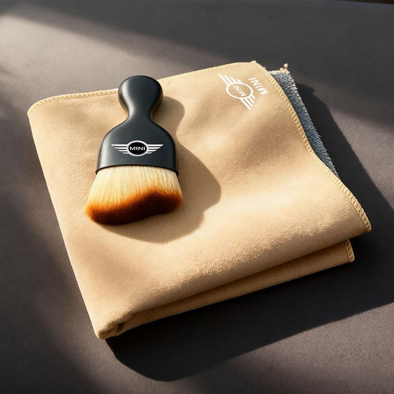 1Pcs Car Interior Cleaning Soft Brush Wash Towel Wipe Dry Cloth For MINI One Cooper JCW Countryman Clubman Cabrio Paceman Coupe