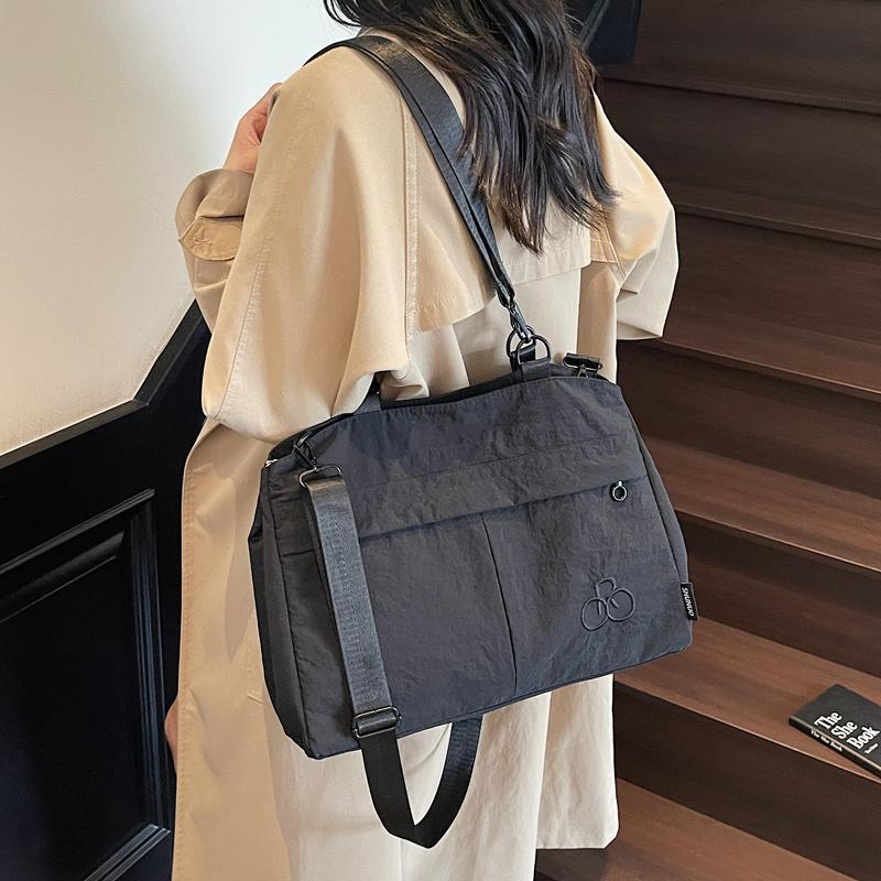 Women's Shoulder Bag Lightweight Solid Color Large Capacity Crossbody Bag