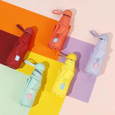Mini Umbrelă Compactă de Călătorie Umbrelă cu Protecție UV Pliabilă în 5 Secțiuni Ultra-Ușoară Umbrele de Soare Portabile Manual