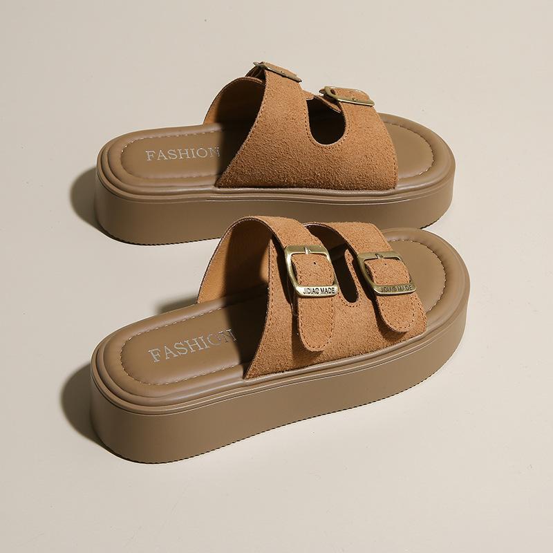 

Крутые шлепанцы на толстой подошве женские лето 2025 новые модные универсальные пляжные сандалии на плоской подошве 40 темно-коричневого