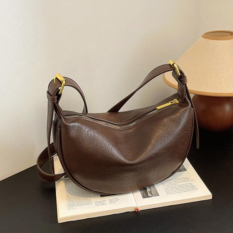 Bag Women's Winter Crossbody Bag Women's New Autumn Fashion Shoulder Bag Retro Commuter Crossbody Dumpling Bag