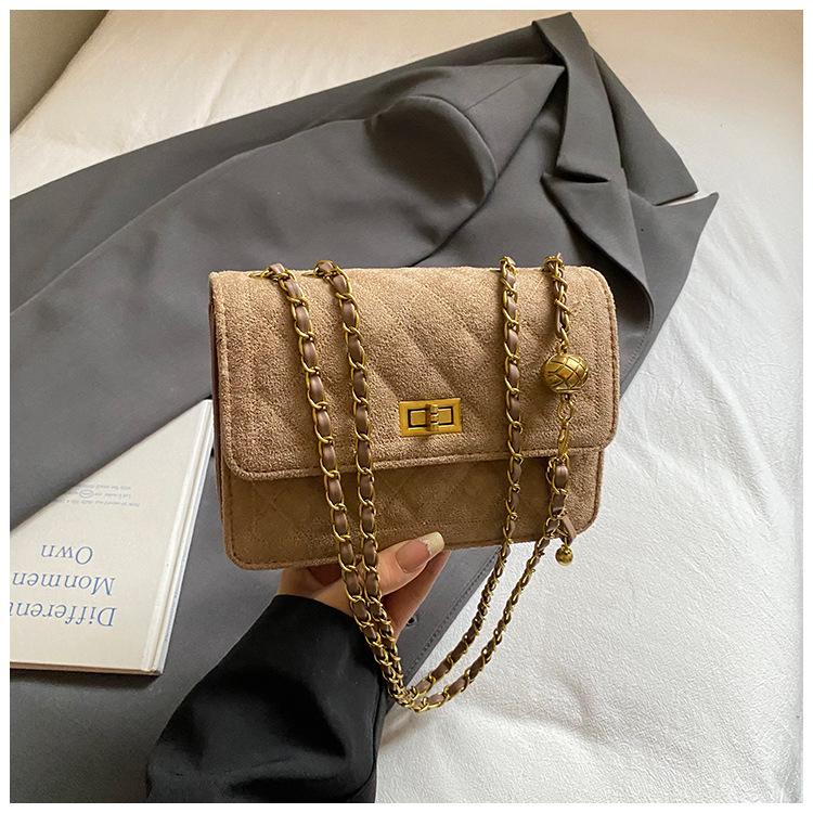 Simple Small Bag 2025 New Trendy Fashion Chain Shoulder Women's Bag Diamond Grid Embroidery Thread Messenger Bag Versatile Small Square Bag