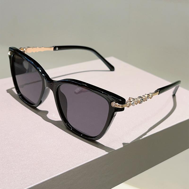 

Винтажные солнцезащитные очки «кошачий глаз» со стразами, женские, модные, оверсайз, для улицы, трендовый дизайн от люксового бренда, солнцезащитные очки without case