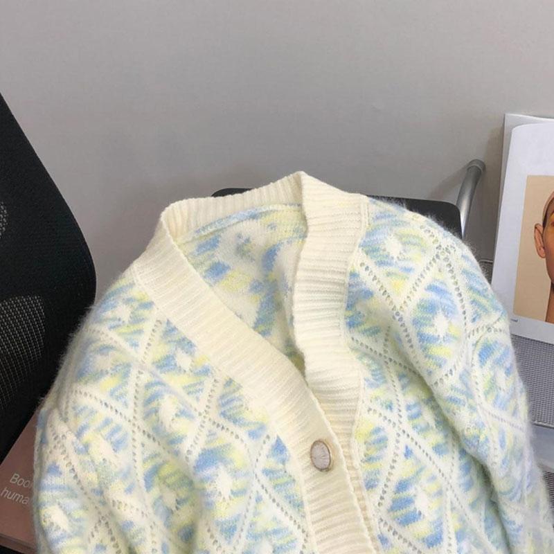 2023 m. pavasario ir rudens senovinis, švelnus, amžių stabdantis, laisvai prigludęs deimantinis languotas trumpas megztas megztinis moteriškas paltas